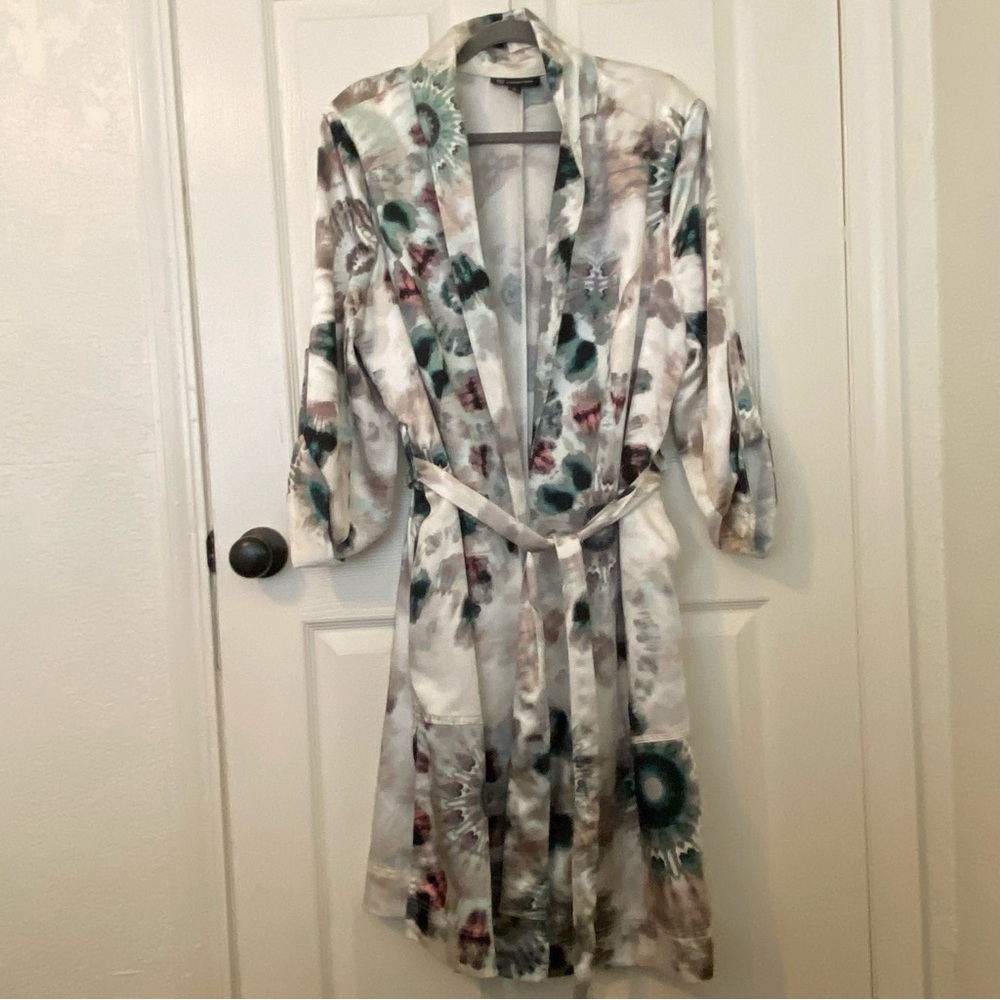 Floral satin duster